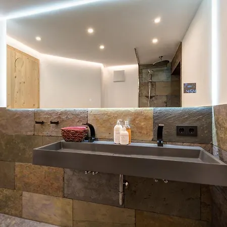 Apartment Haus Alpenrose *