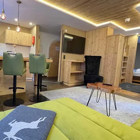 Haus Alpenrose Apartment